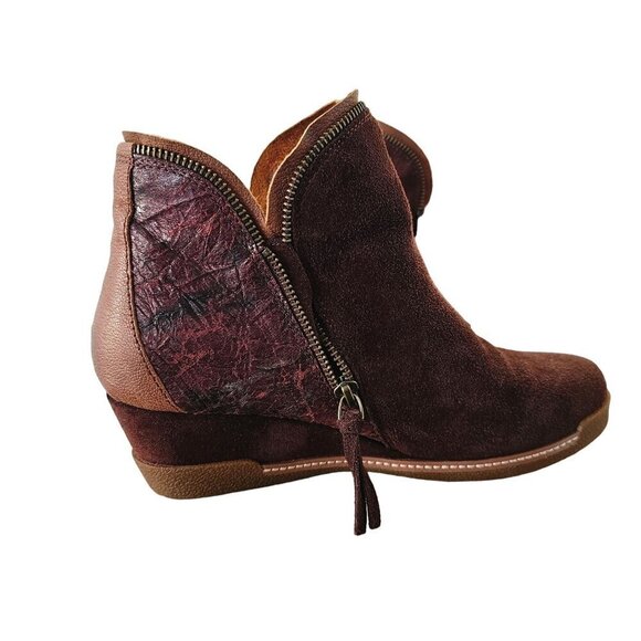 Hälsa Dana Ankle Wedge Bootie Womens 9 Brown Suede and Brown Leather Double Zip - Picture 2 of 14